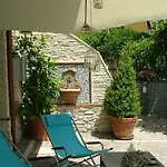 Oda ve Kahvaltı La Casa Di Plinio 3*