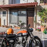 La Casa Di Plinio Oda ve Kahvaltı 3*