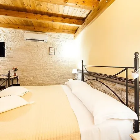 فندق مبيت وإفطار La Casa Di Plinio 3*